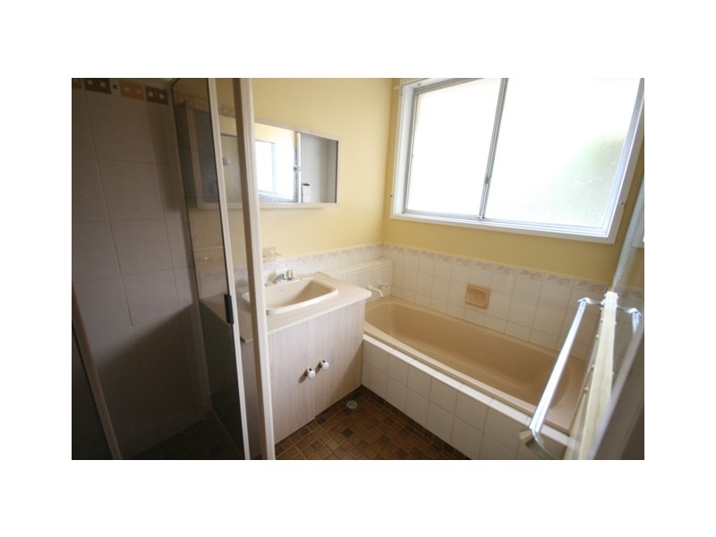 2 Alders Drive, Happy Valley SA 5159