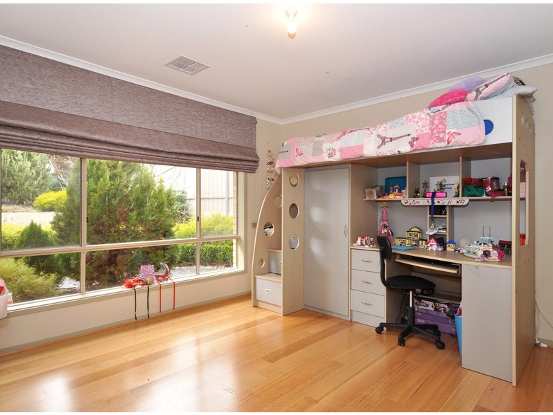 17 Tennyson Street, Seaford Rise SA 5169