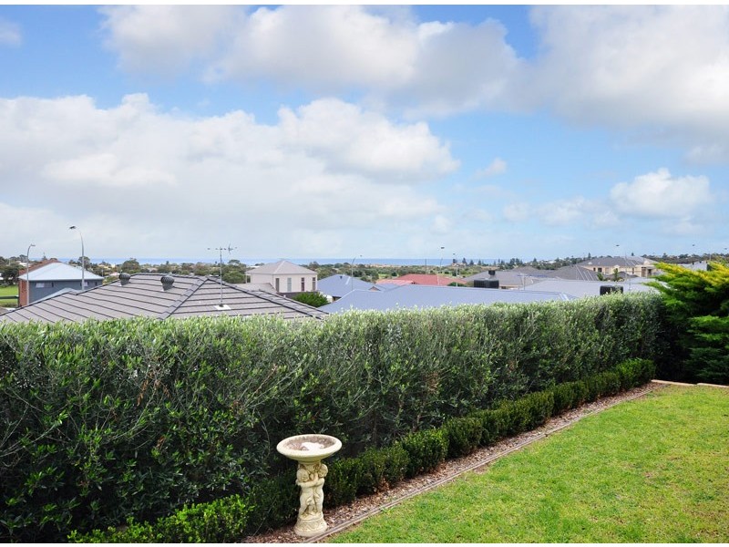 17 Tennyson Street, Seaford Rise SA 5169