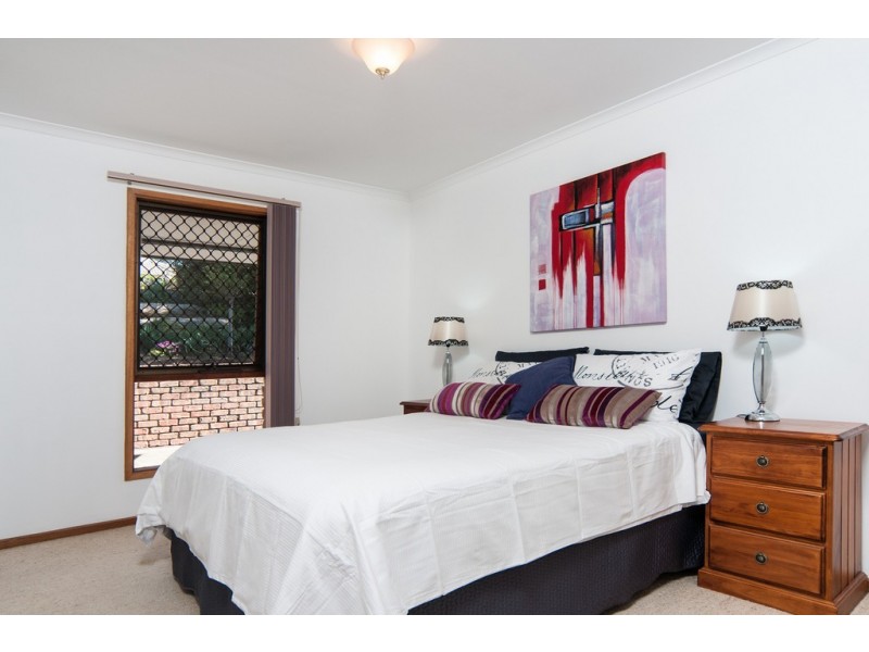 44 Vincent Boulevard, Flagstaff Hill SA 5159