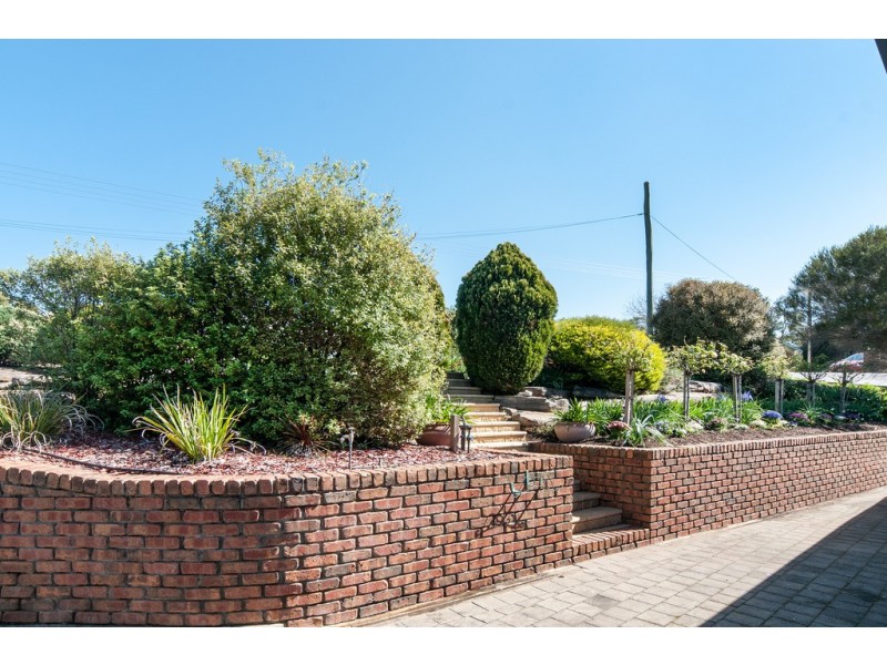 44 Vincent Boulevard, Flagstaff Hill SA 5159