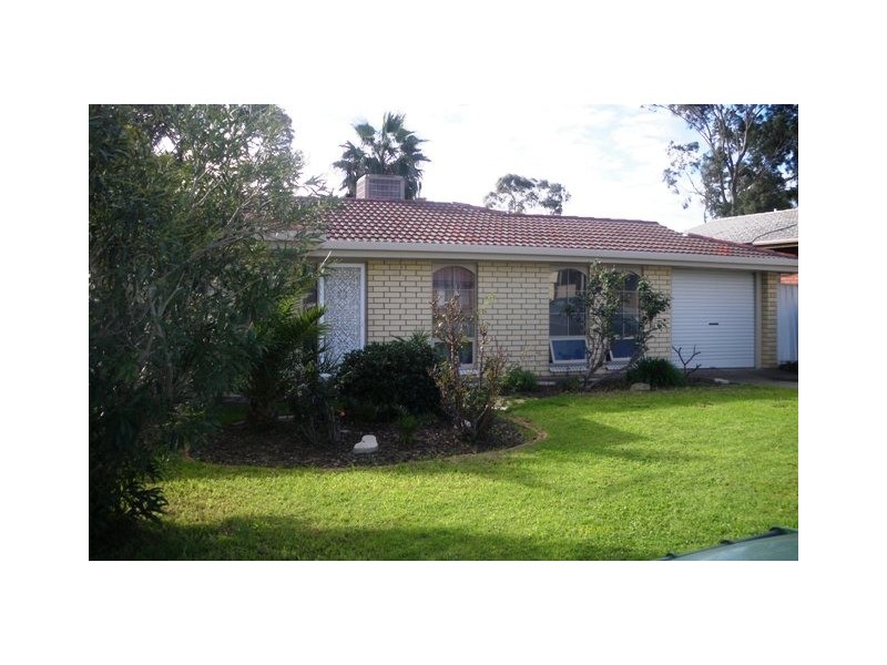 13 Matison Road, Morphett Vale SA 5162