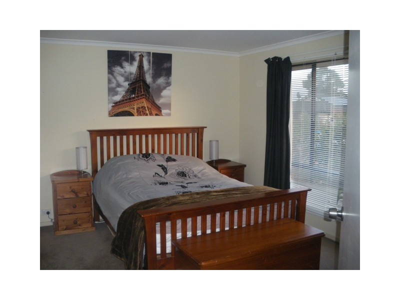 11 Bateman Street, Strathalbyn SA 5255