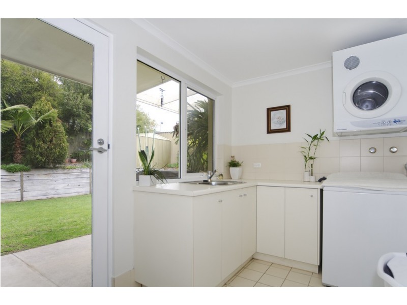 3 Admella Court, Hallett Cove SA 5158