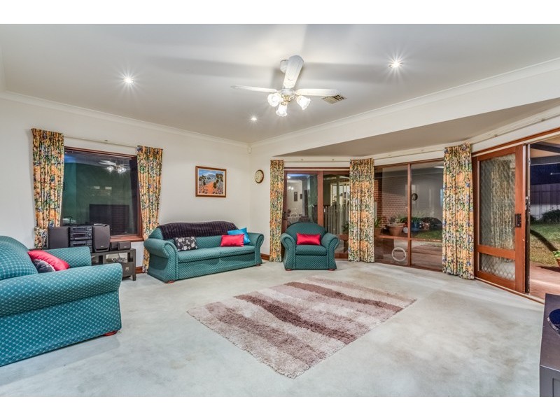 3 Ironbark Avenue, Flagstaff Hill SA 5159