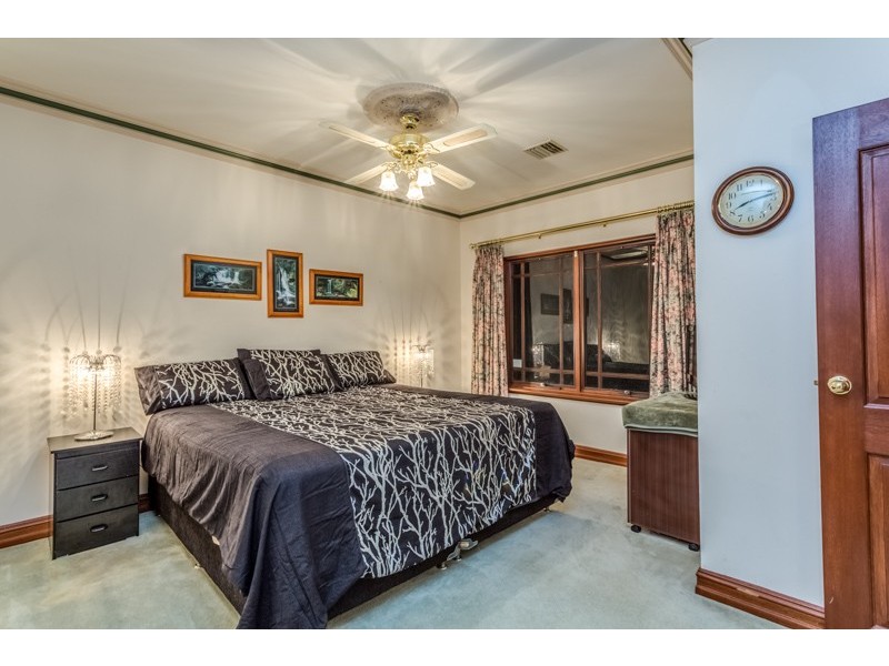 3 Ironbark Avenue, Flagstaff Hill SA 5159