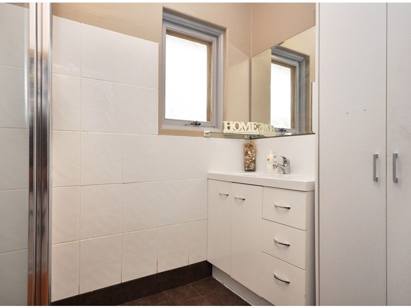 17 Vine Street, Morphett Vale SA 5162