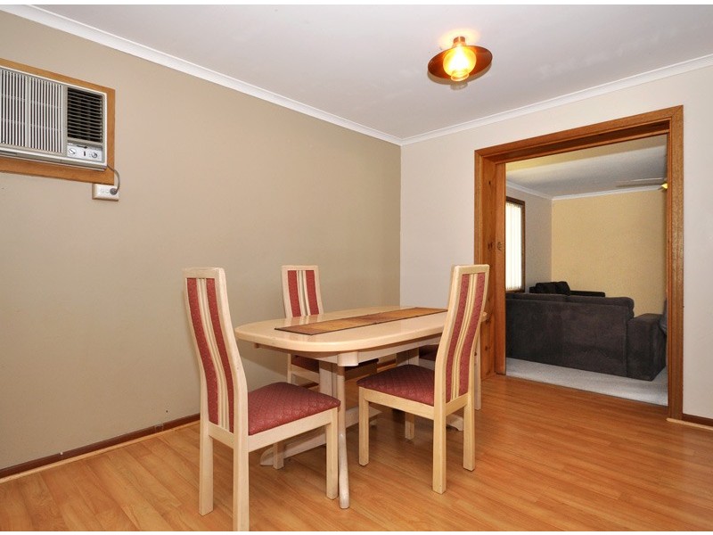 2 Finland Court, Hackham West SA 5163