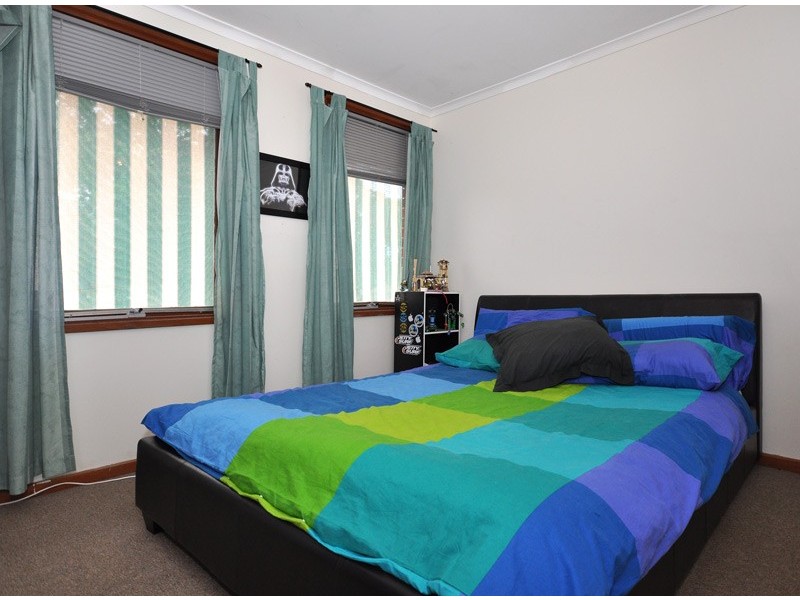 2 Finland Court, Hackham West SA 5163