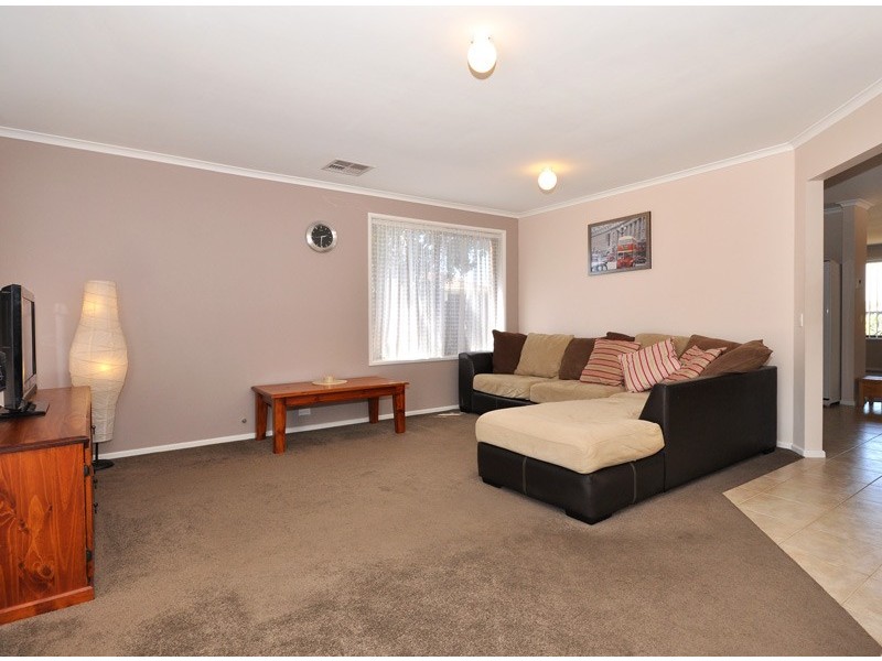 3 Bendigo Close, Trott Park SA 5158