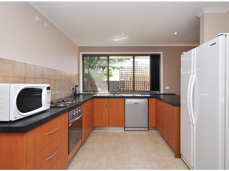 3 Bendigo Close, Trott Park SA 5158