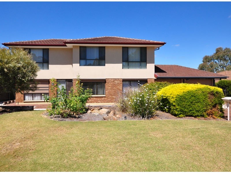 3 Bendigo Close, Trott Park SA 5158