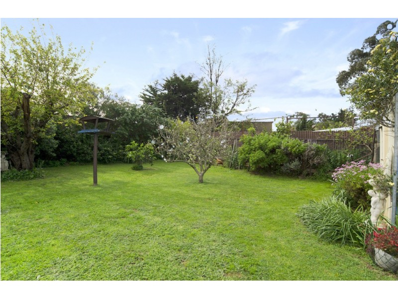 4 Yangara Road, O’sullivan Beach SA 5166