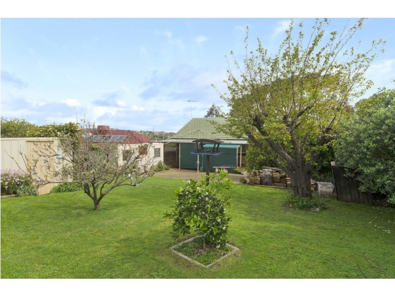 4 Yangara Road, O’sullivan Beach SA 5166