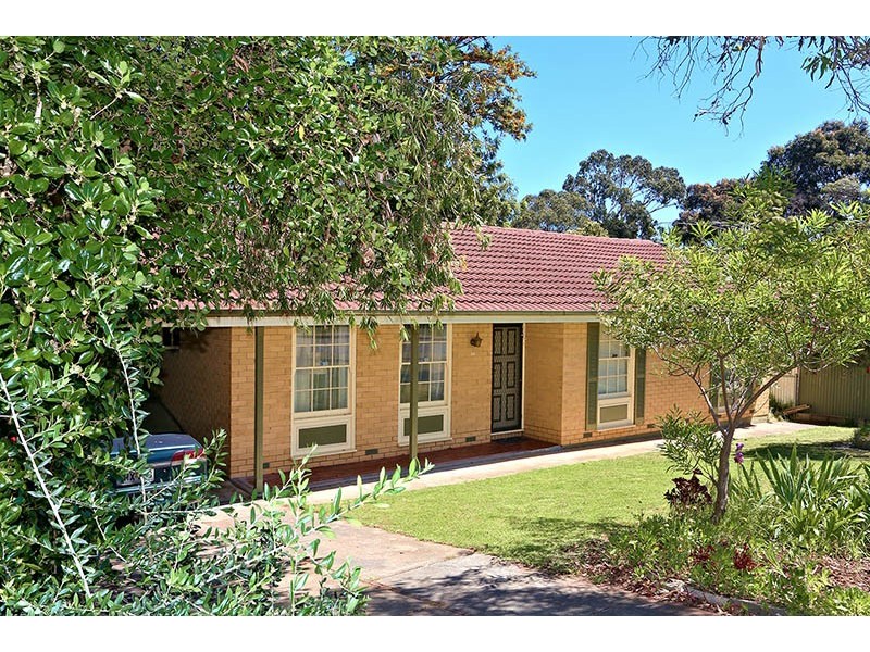 24 Hurley Grove, Hackham SA 5163