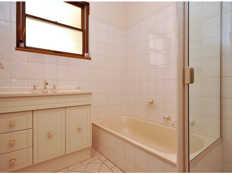 22 Renwick Street, Flagstaff Hill SA 5159