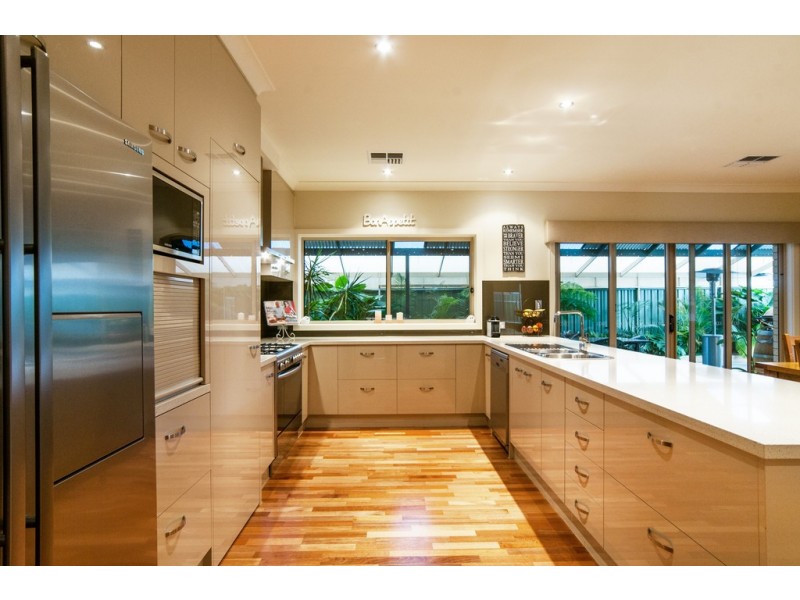 16 Spring Crescent, Mclaren Flat SA 5171