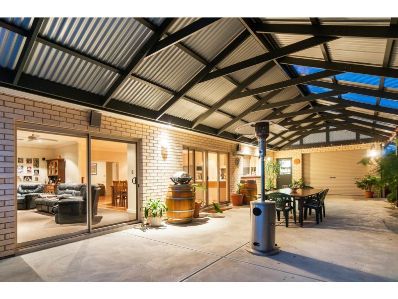 16 Spring Crescent, Mclaren Flat SA 5171
