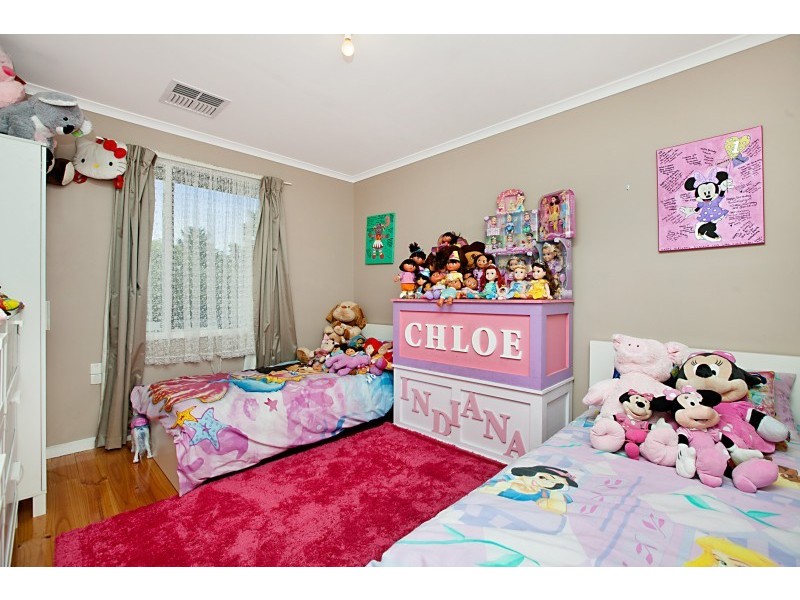 11 Kyeema Avenue, Morphett Vale SA 5162