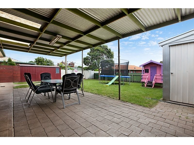 11 Kyeema Avenue, Morphett Vale SA 5162