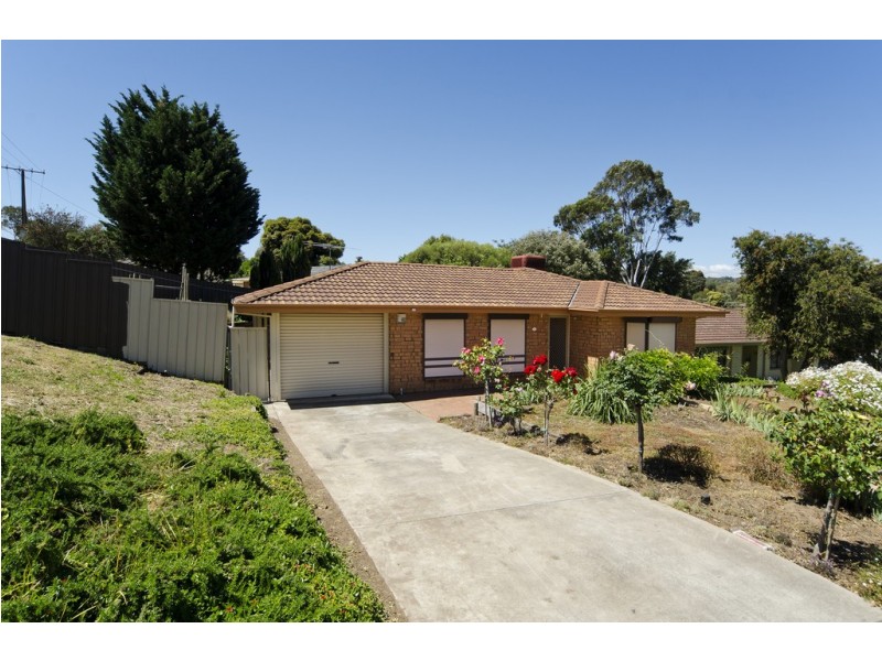 1 Regents Close, Hackham SA 5163