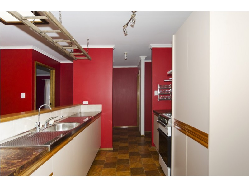 1 Regents Close, Hackham SA 5163