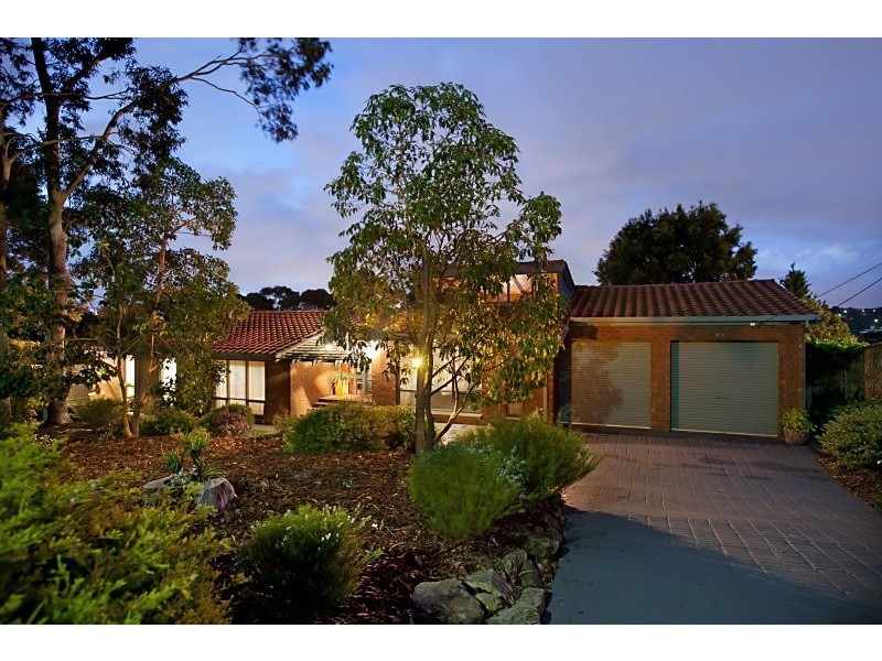 34 Vincent Boulevard, Flagstaff Hill SA 5159