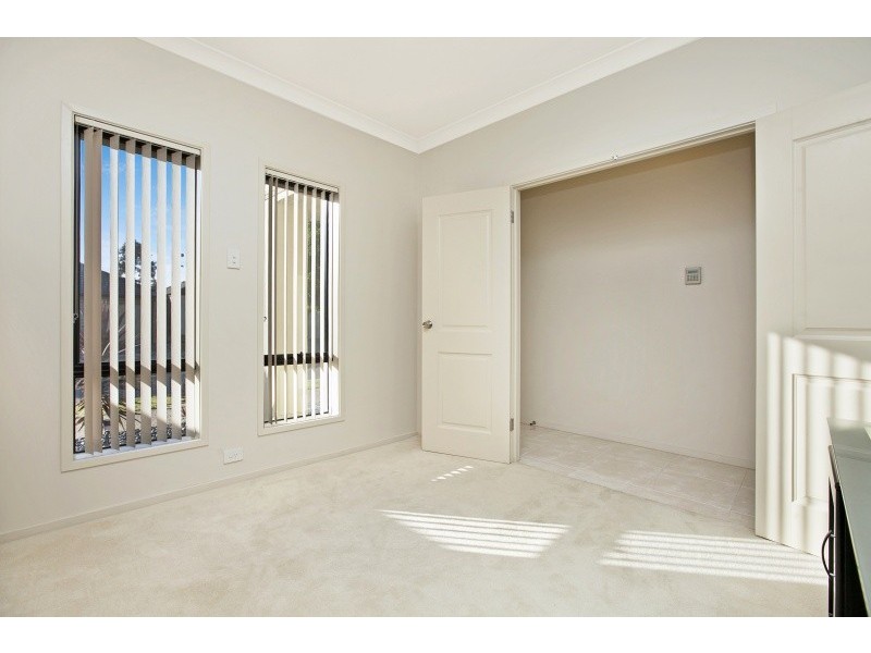 10 Mossman Street, Mawson Lakes SA 5095