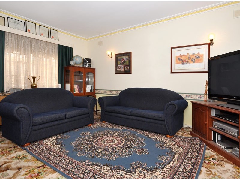 4 Hamilton Street, Glenelg North SA 5045