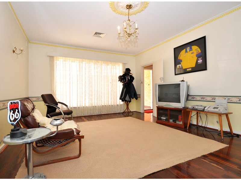4 Hamilton Street, Glenelg North SA 5045