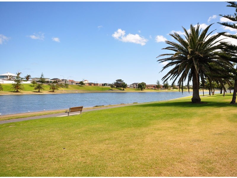 4 Hamilton Street, Glenelg North SA 5045