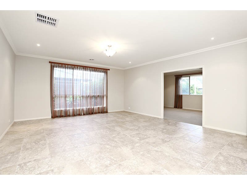6 Emerald Boulevard, Aldinga Beach SA 5173