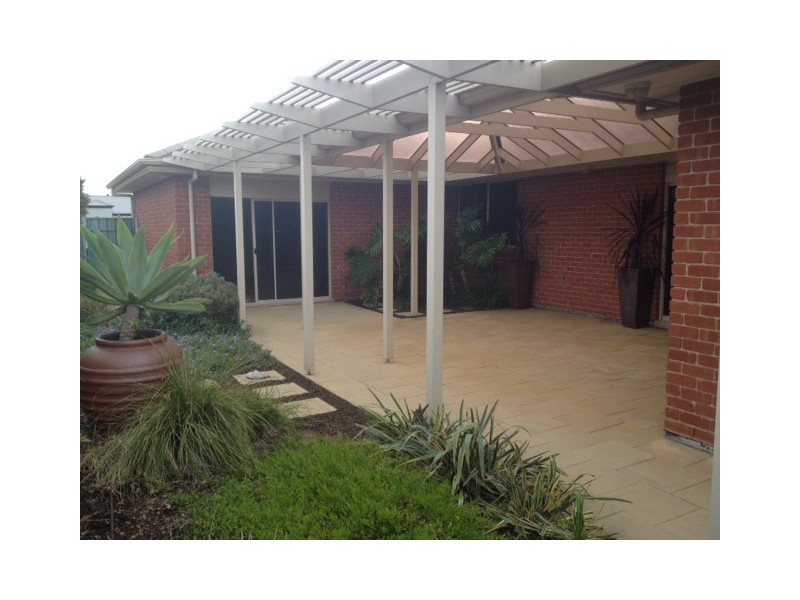 6 Emerald Boulevard, Aldinga Beach SA 5173