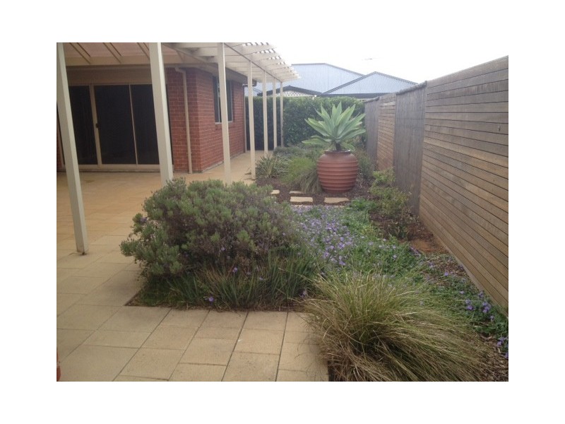 6 Emerald Boulevard, Aldinga Beach SA 5173