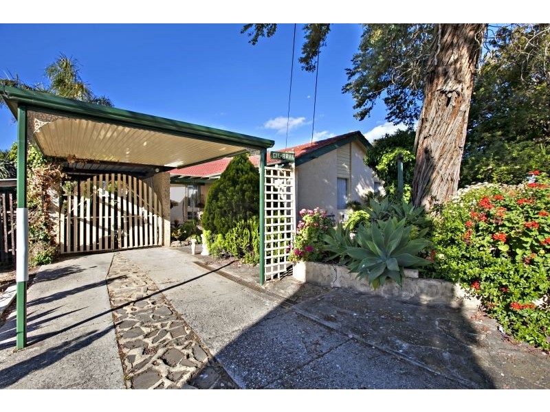 5 Norman Crescent, Hackham SA 5163