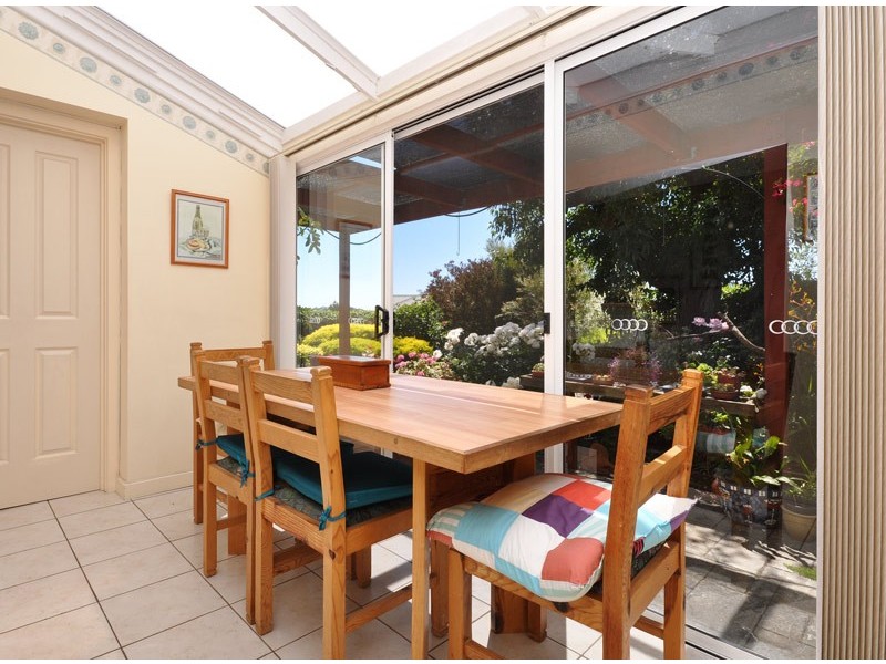 16 Chapman Avenue, Mclaren Vale SA 5171