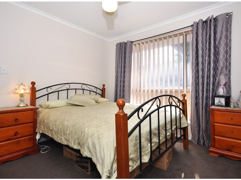 29 Darwendale Street, Huntfield Heights SA 5163