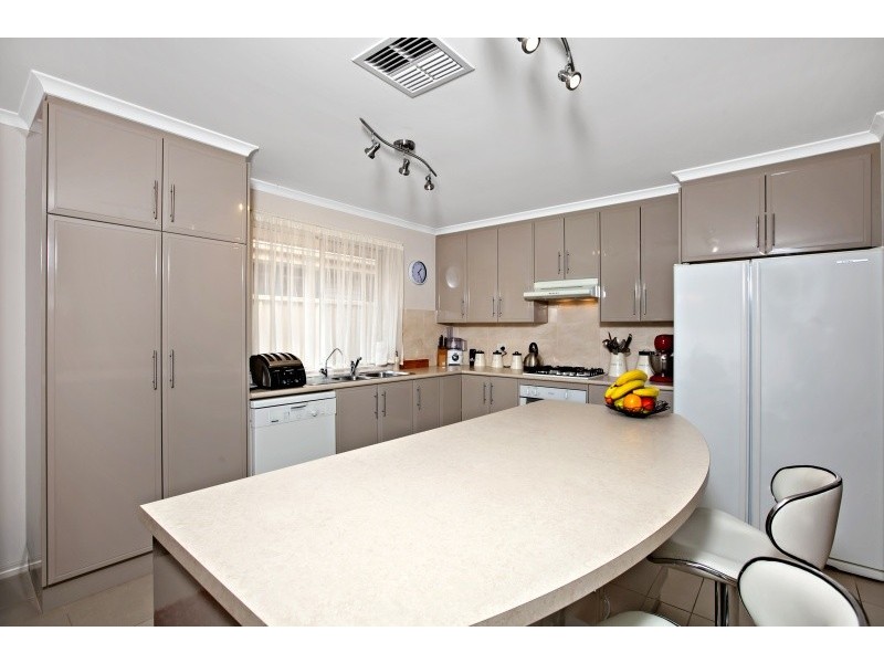 21 Mast Avenue, Seaford Meadows SA 5169