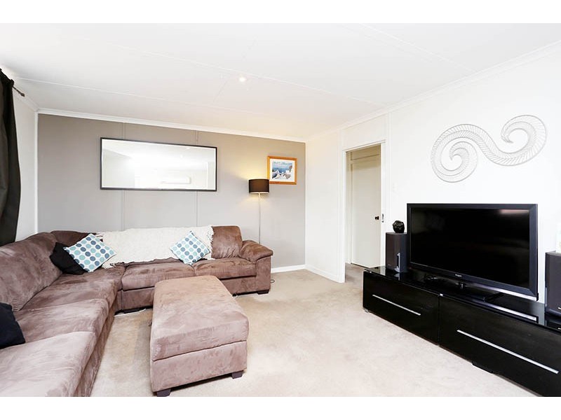 4 First Avenue, Moana SA 5169