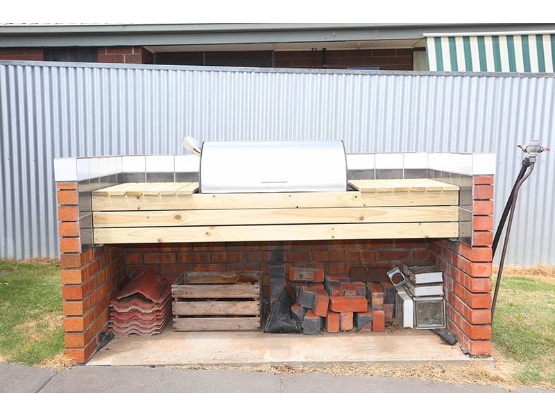 4 First Avenue, Moana SA 5169