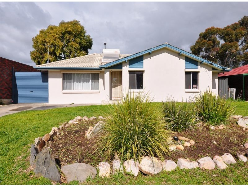 8 Cunningham Street, Morphett Vale SA 5162