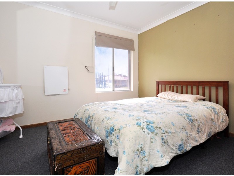 8 Cunningham Street, Morphett Vale SA 5162