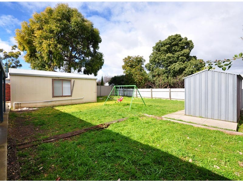 8 Cunningham Street, Morphett Vale SA 5162