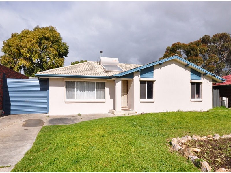 8 Cunningham Street, Morphett Vale SA 5162