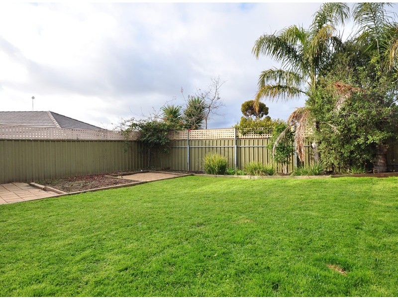 32 St Andrews Way, Morphett Vale SA 5162