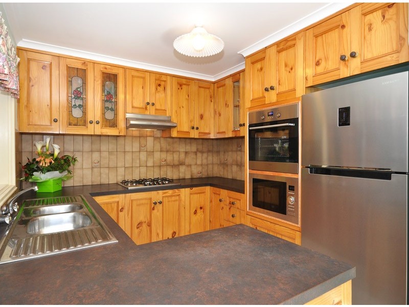 21 Trelawney Crescent, Huntfield Heights SA 5163