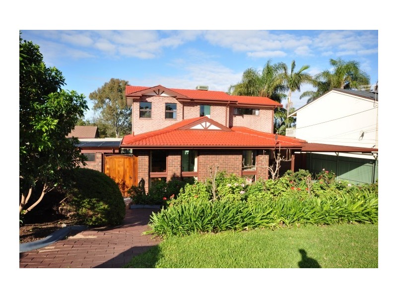 21 Trelawney Crescent, Huntfield Heights SA 5163