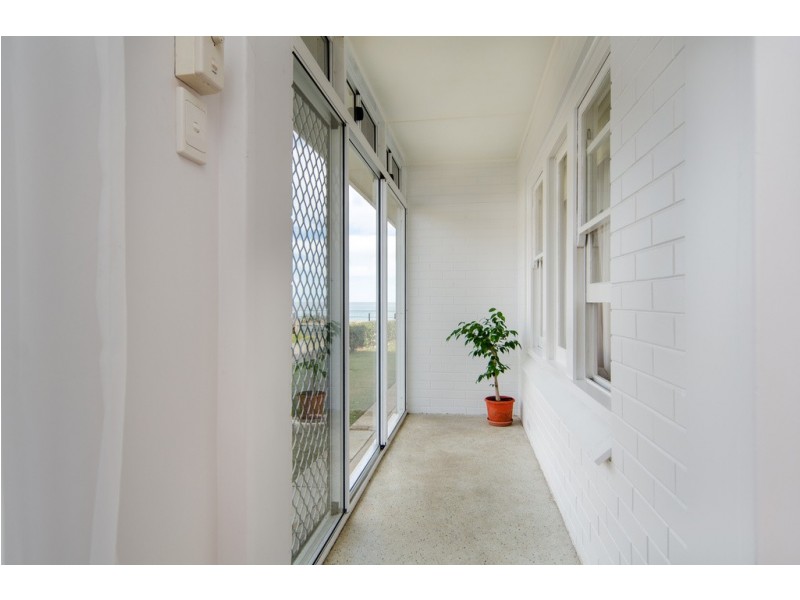 2/38 Esplanade, Christies Beach SA 5165