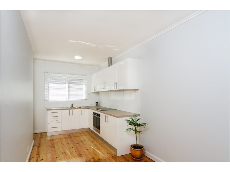 2/38 Esplanade, Christies Beach SA 5165