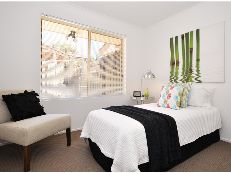 19/1 Lyric Street, Aberfoyle Park SA 5159